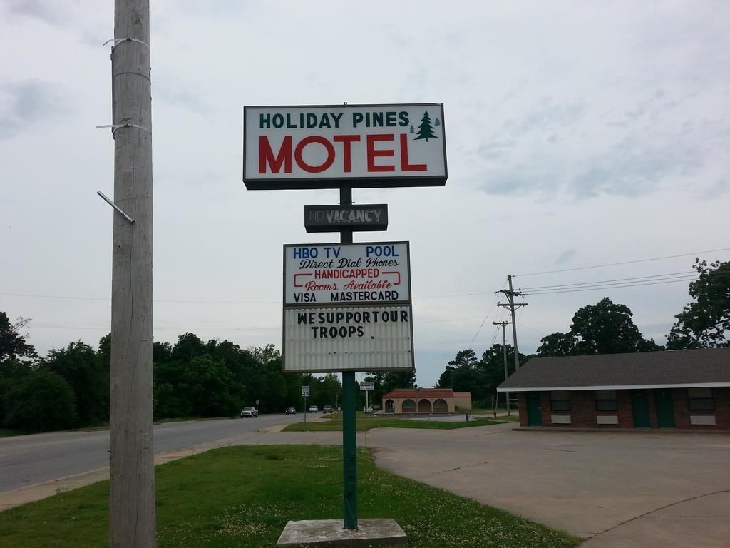Holiday Pines Motel Jay Exterior photo